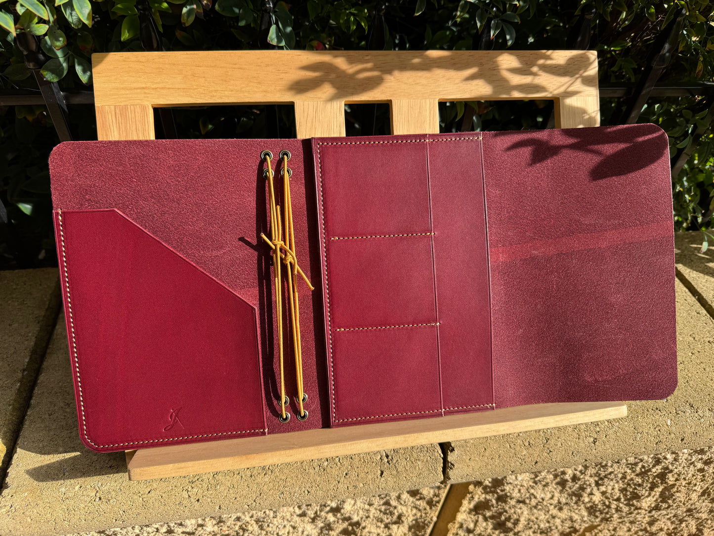 Commonplace Pocket Trifold (B6)