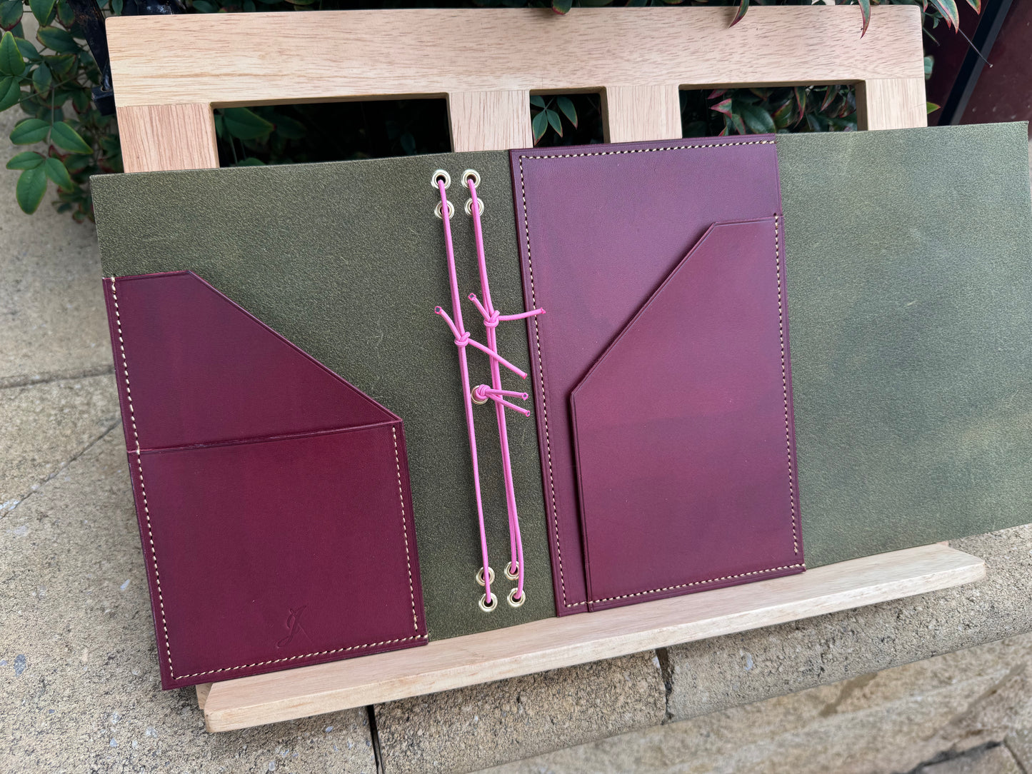 Commonplace Pocket Trifold (B6)