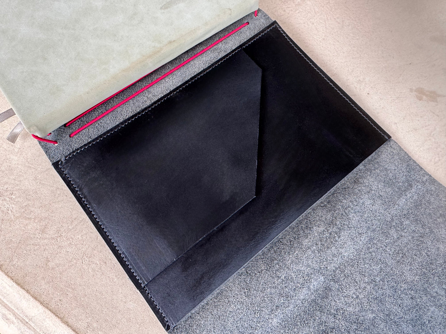 Memoir Pocket Trifold (A5)