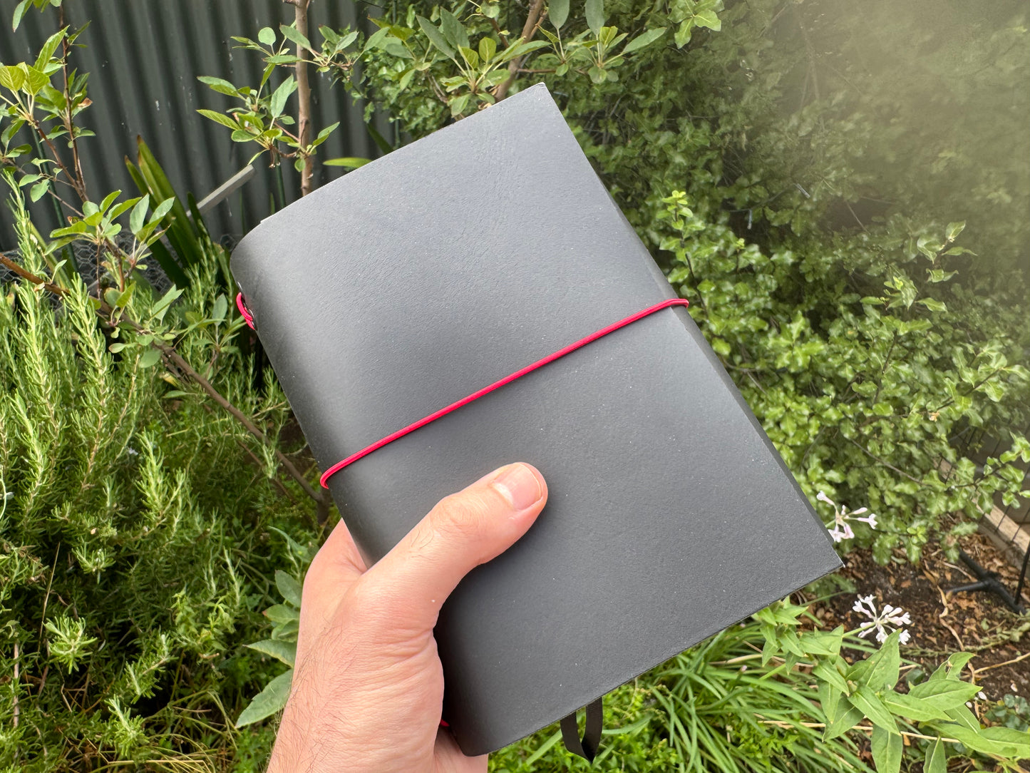 Commonplace Trifold (B6)