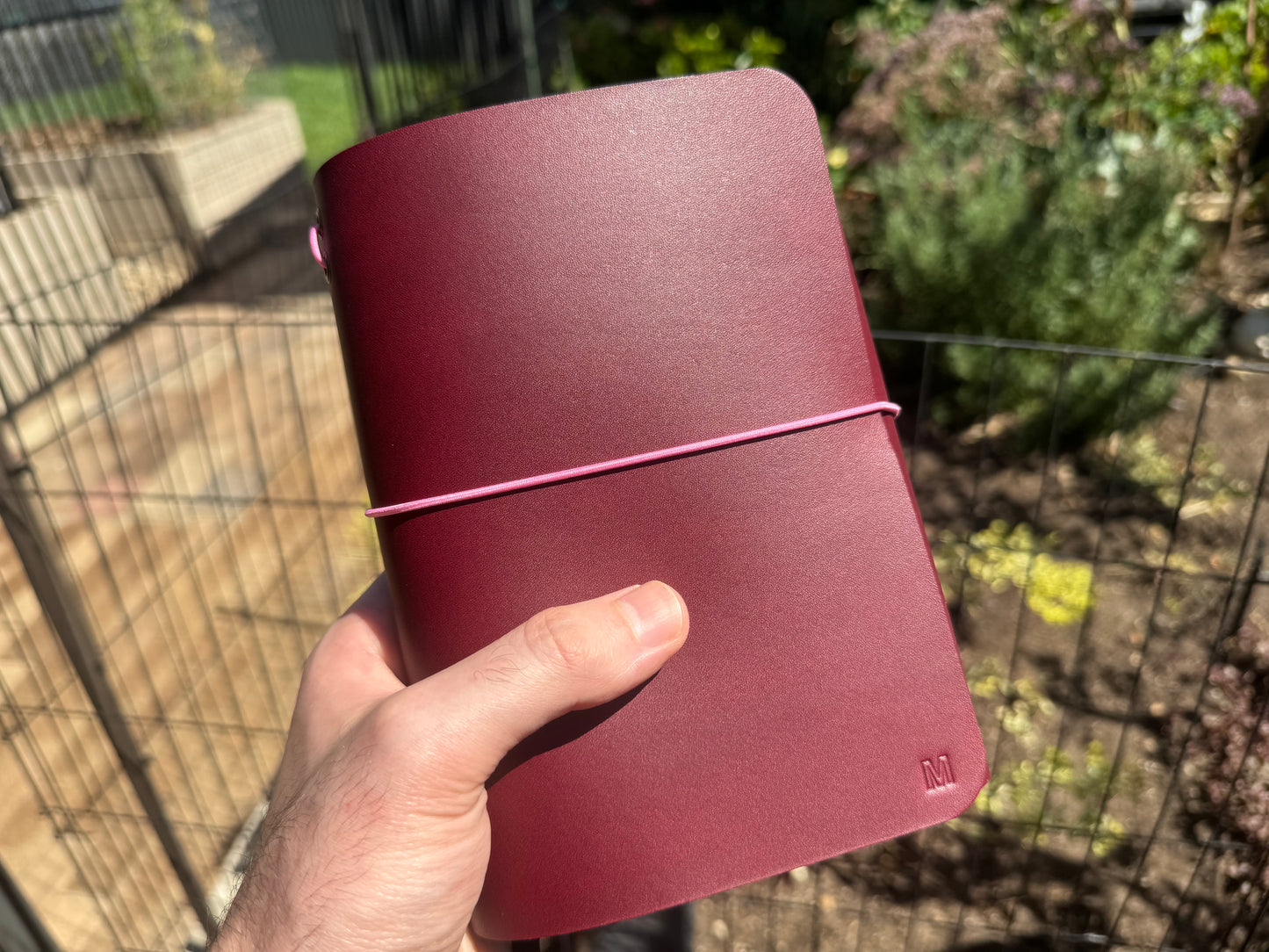 Commonplace Trifold (B6)