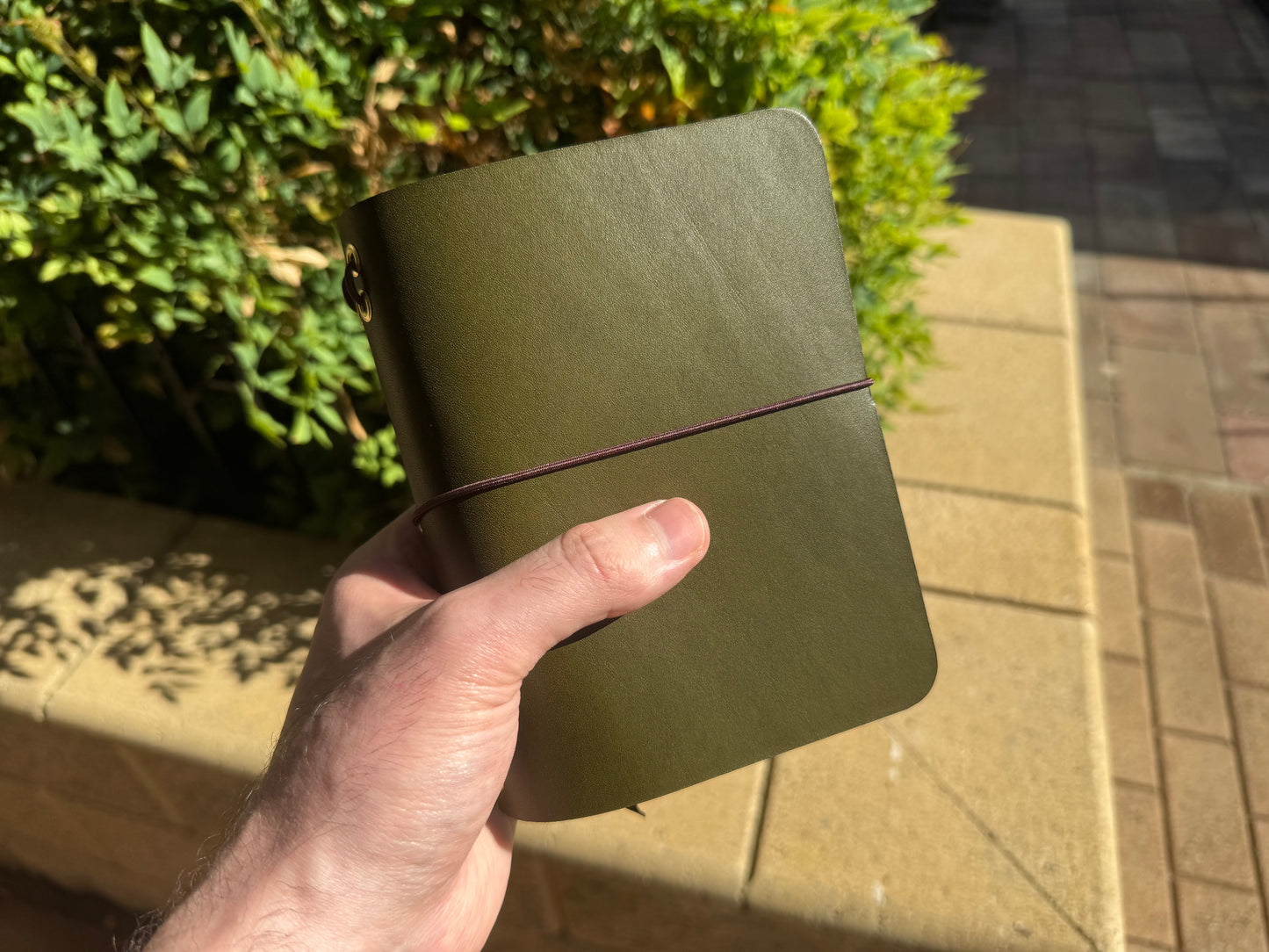 Capture Bifold (A6)